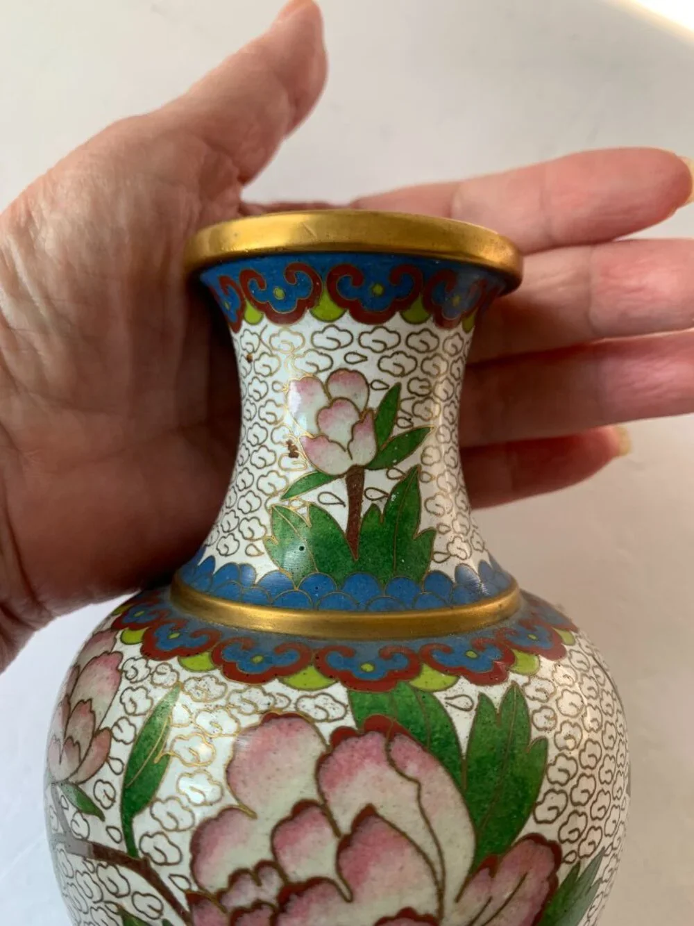 VINTAGE CLOISONNÉ FLOWER FLORAL ENAMEL BRASS VASE MID-20TH CENTURY  HAND-CRAFTED